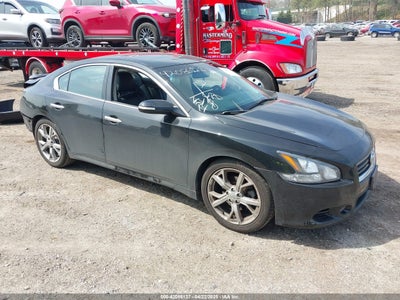 NISSAN MAXIMA 2012