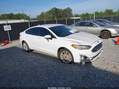 FORD FUSION HYBRID 2019