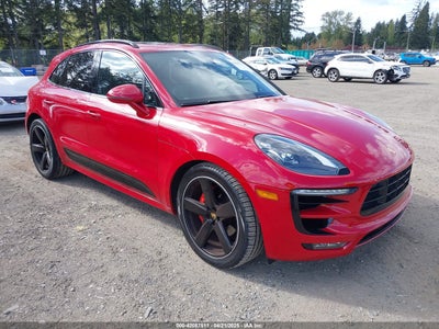 PORSCHE MACAN 2017