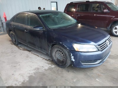 VOLKSWAGEN PASSAT 2012
