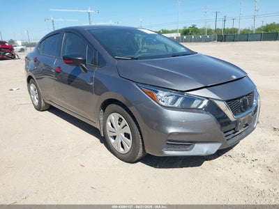 NISSAN VERSA 2020