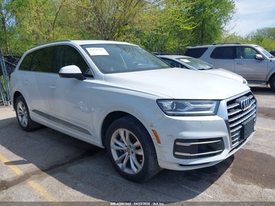 AUDI Q7 2017