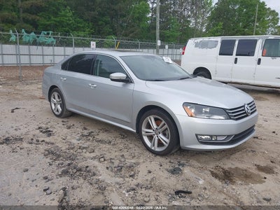 VOLKSWAGEN PASSAT 2015