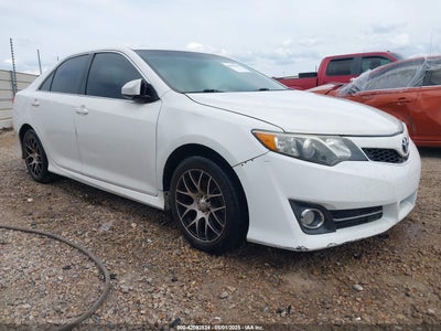 TOYOTA CAMRY 2012