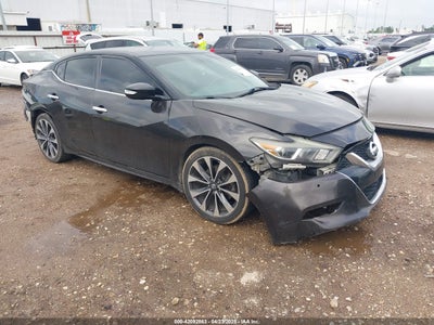 NISSAN MAXIMA 2016