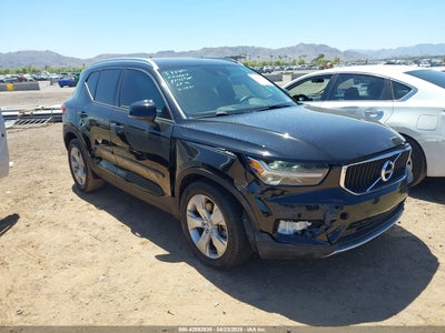 VOLVO XC40 2020