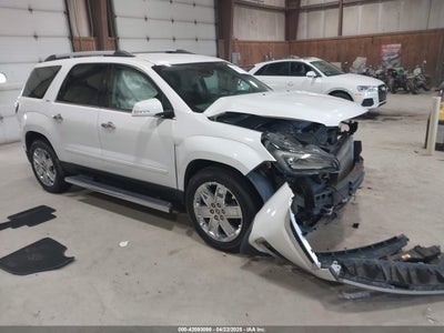 GMC ACADIA LIMITED 2017