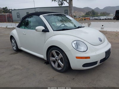 VOLKSWAGEN NEW BEETLE 2007