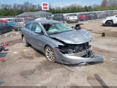 CHRYSLER 200 2015