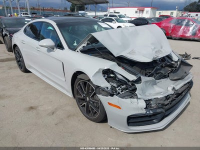 PORSCHE PANAMERA 2018