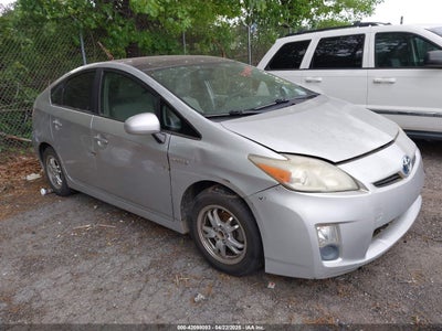 TOYOTA PRIUS 2011