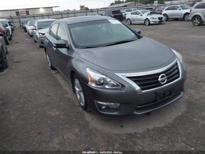 NISSAN ALTIMA 2015