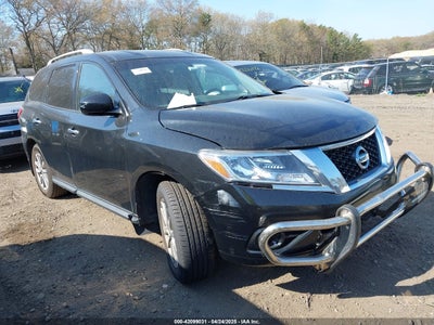 NISSAN PATHFINDER 2015
