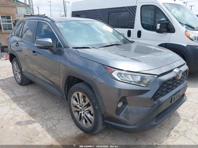 TOYOTA RAV4 2021