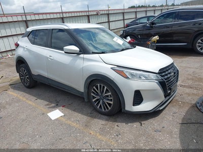 NISSAN KICKS 2022