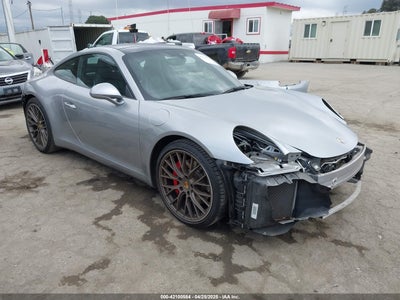 PORSCHE 911 2017