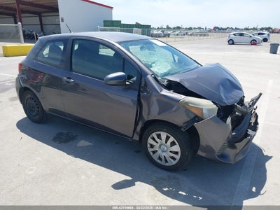 TOYOTA YARIS 2015