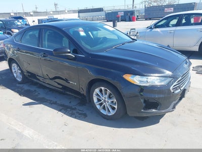 FORD FUSION HYBRID 2019