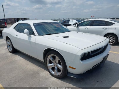 DODGE CHALLENGER 2011