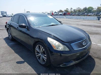 INFINITI G37 2011