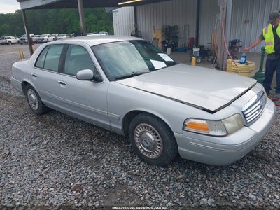 FORD CROWN VICTORIA 2000