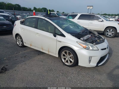 TOYOTA PRIUS 2014