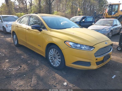 FORD FUSION HYBRID 2015
