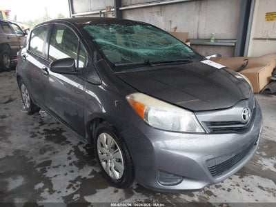 TOYOTA YARIS 2012