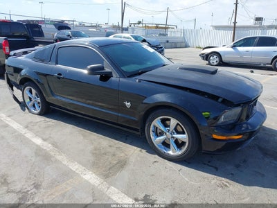 FORD MUSTANG 2009