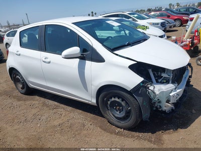 TOYOTA YARIS 2015