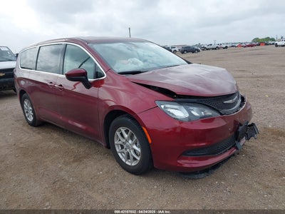 CHRYSLER VOYAGER 2023