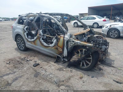 AUDI Q7 2017