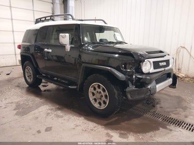 TOYOTA FJ CRUISER 2013