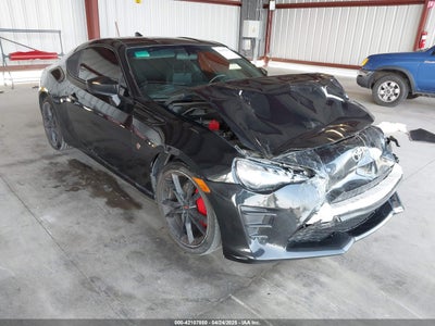 TOYOTA 86 2017