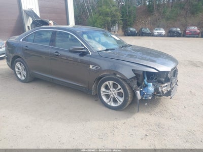 FORD TAURUS 2018
