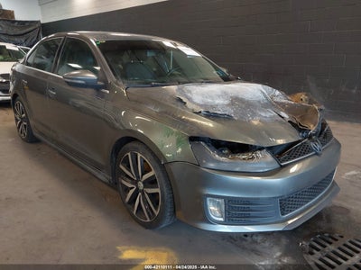 VOLKSWAGEN JETTA 2012