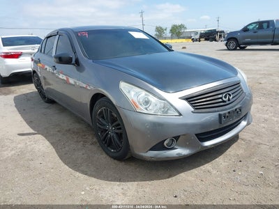 INFINITI Q40 2015
