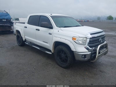 TOYOTA TUNDRA 2015