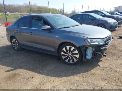 VOLKSWAGEN JETTA HYBRID 2013