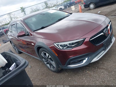 BUICK REGAL TOURX 2018