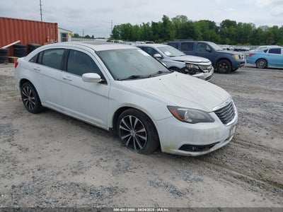 CHRYSLER 200 2012