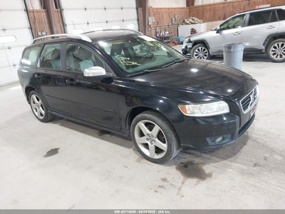VOLVO V50 2010