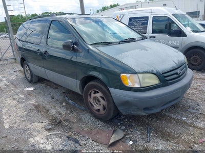 TOYOTA SIENNA 2002
