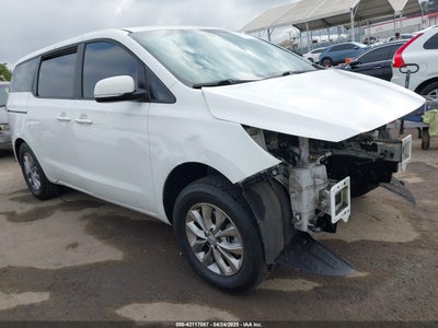 KIA SEDONA 2016