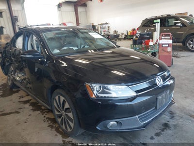VOLKSWAGEN JETTA HYBRID 2014