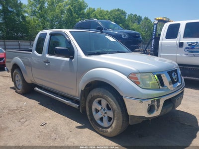 NISSAN FRONTIER 2010