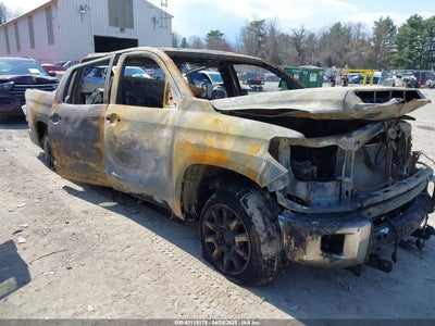 TOYOTA TUNDRA 2020