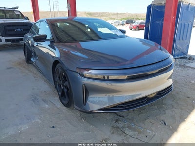 LUCID AIR 2025