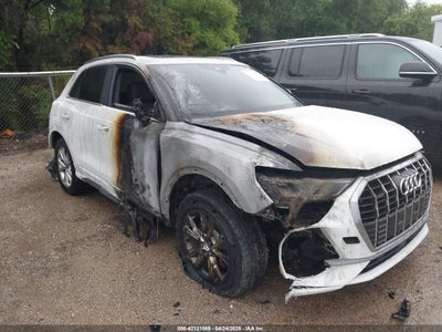 AUDI Q3 2024