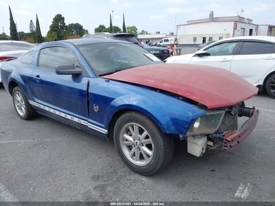 FORD MUSTANG 2009